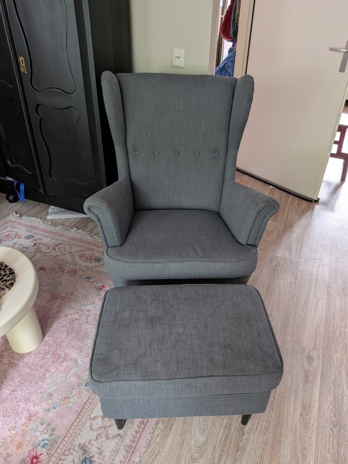 IKEA fauteuil met voetenbank - grijs/roze, Ophalen, Gebruikt, Modern, Scandinavisch, 75 tot 100 cm