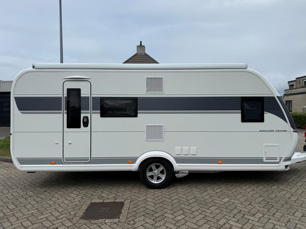 Hobby KMFE 560 Excellent Edition 2024 Compleet., Caravans en Kamperen, Caravans, Particulier, tot en met 6, 1250 - 1500 kg, Rondzit
