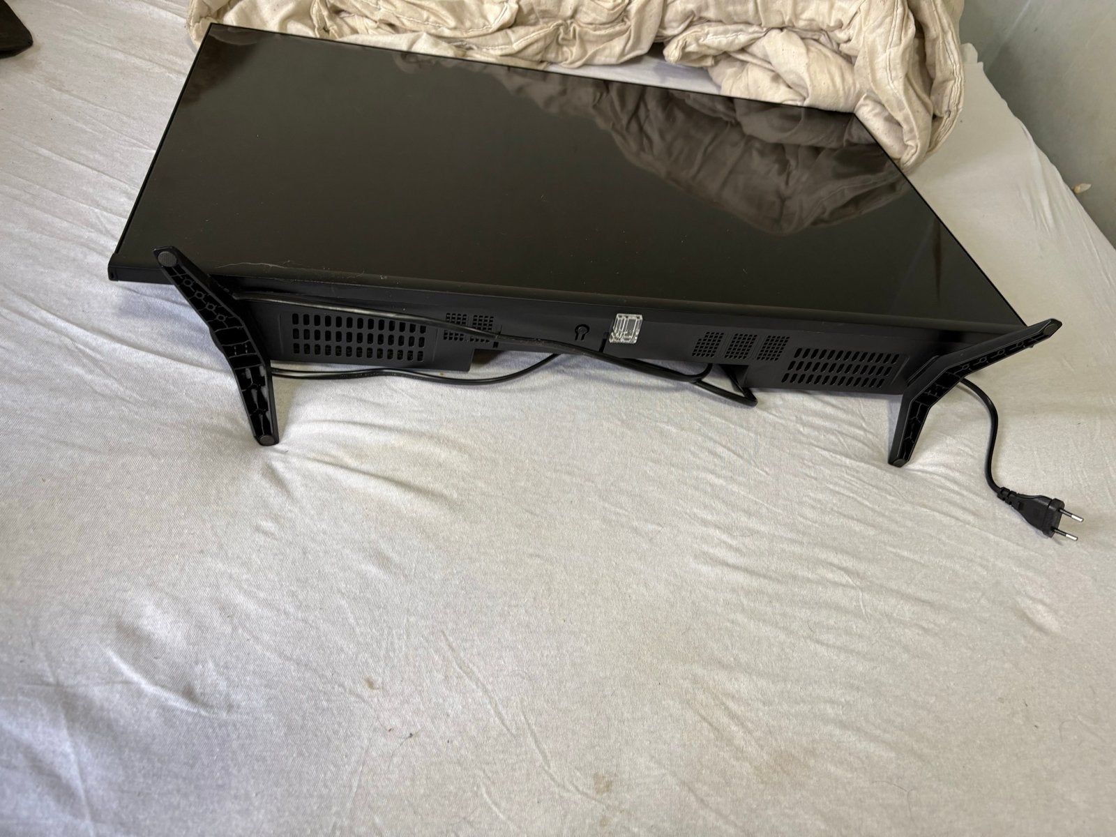 HKC H32N1F-V HD Ready LED TV met afstandsbediening, Audio, Tv en Foto, 50 Hz, HD Ready (720p), 80 tot 100 cm, Ophalen