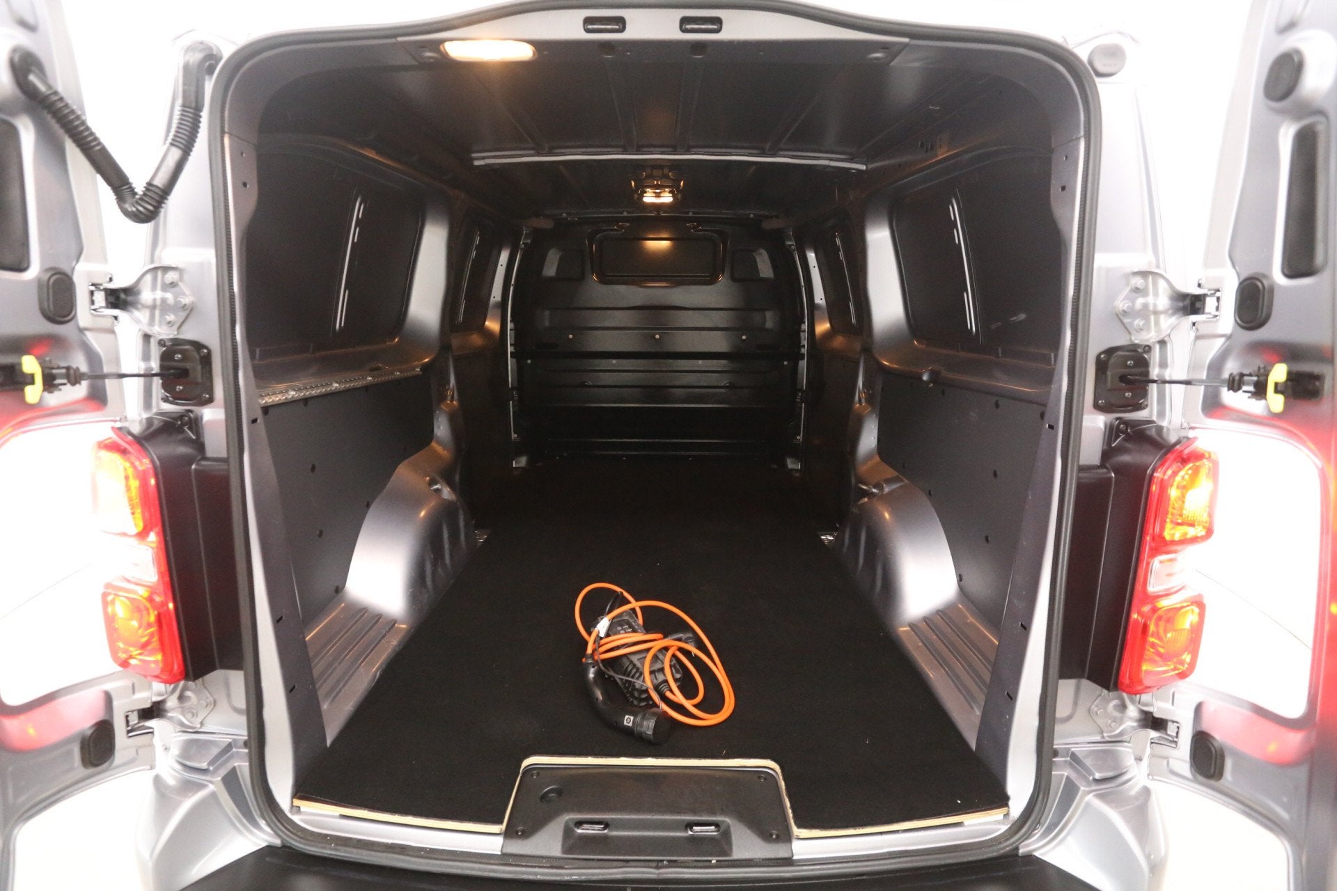 Opel Vivaro-e 75 kWh L3H1 | Snelladen | SOH 93% | Airco | Cr, Auto's, Automaat, Gebruikt, 594 cc, Opel