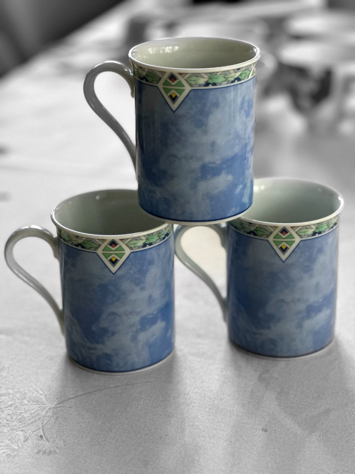 Mooie set van 4 Arzberg AH servies bekers, Ophalen, Zo goed als nieuw, Overige stijlen, Kop(pen) en/of Schotel(s)