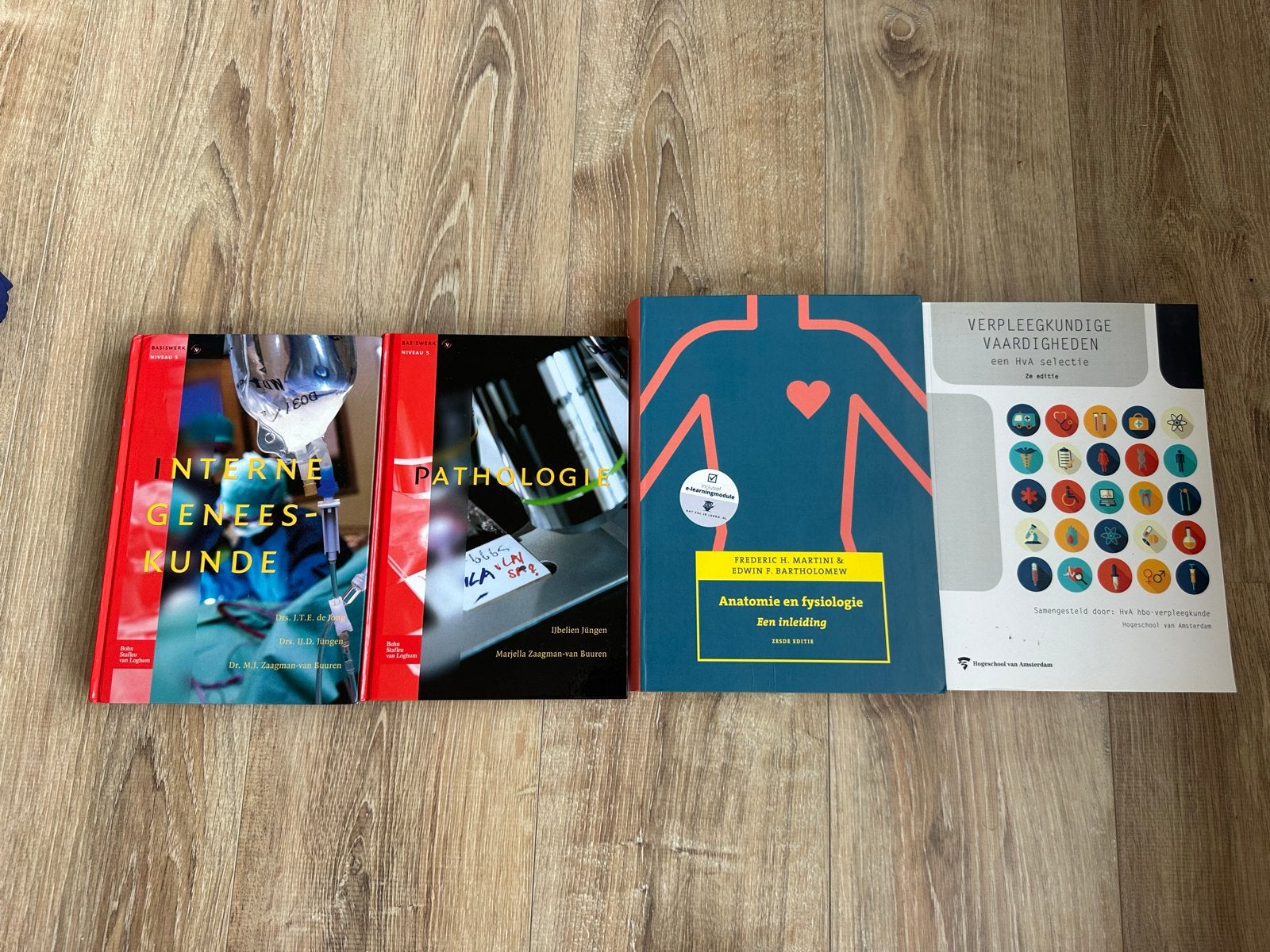 Verpleegkunde Boeken: Interne Geneeskunde, Pathologie, Anato, Ophalen of Verzenden, Gamma, Gelezen, HBO