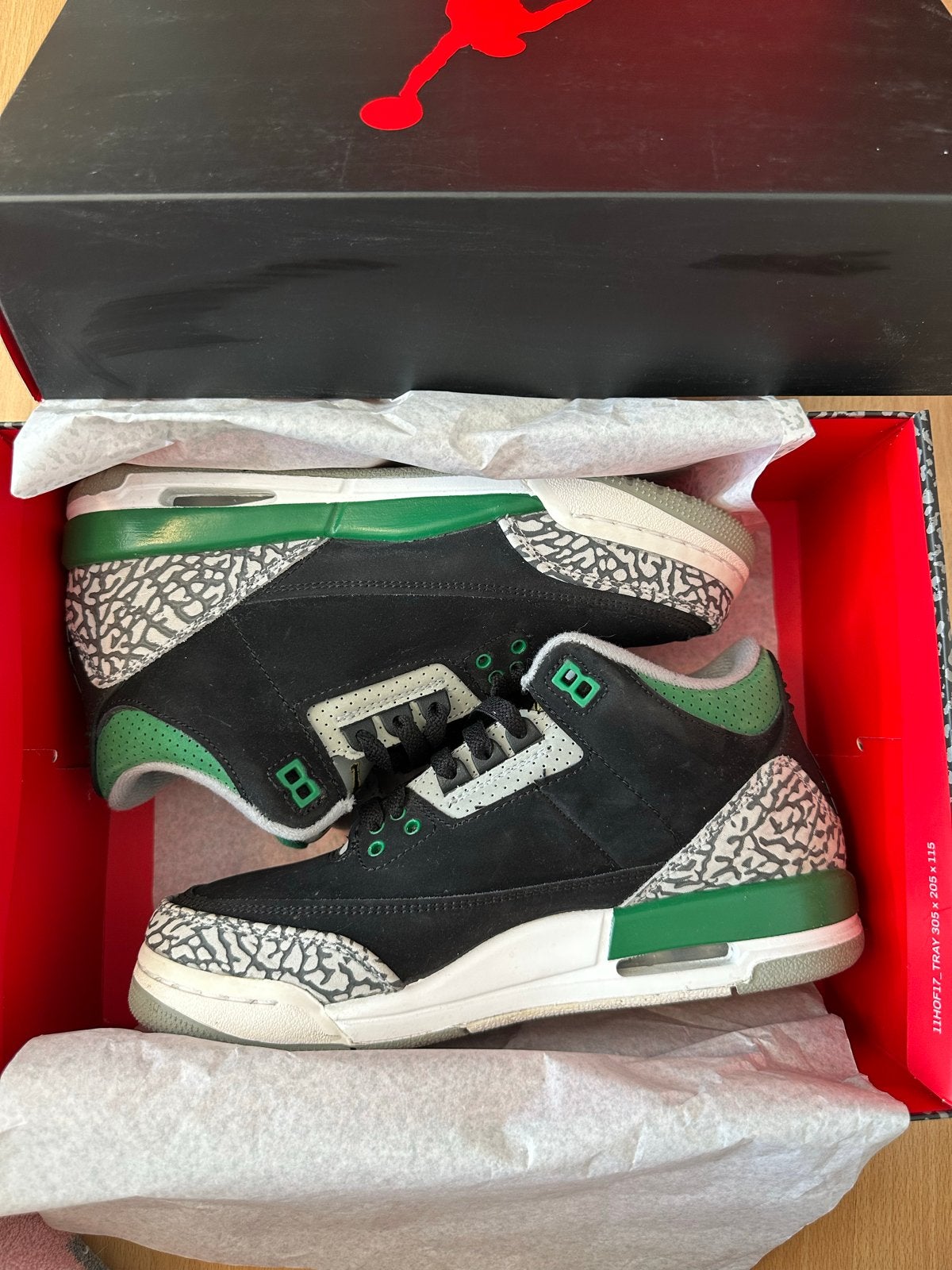 Air Jordan 3 Retro (GS) - Zwart/Groen, Ophalen of Verzenden, Zo goed als nieuw, Zwart, Sneakers of Gympen