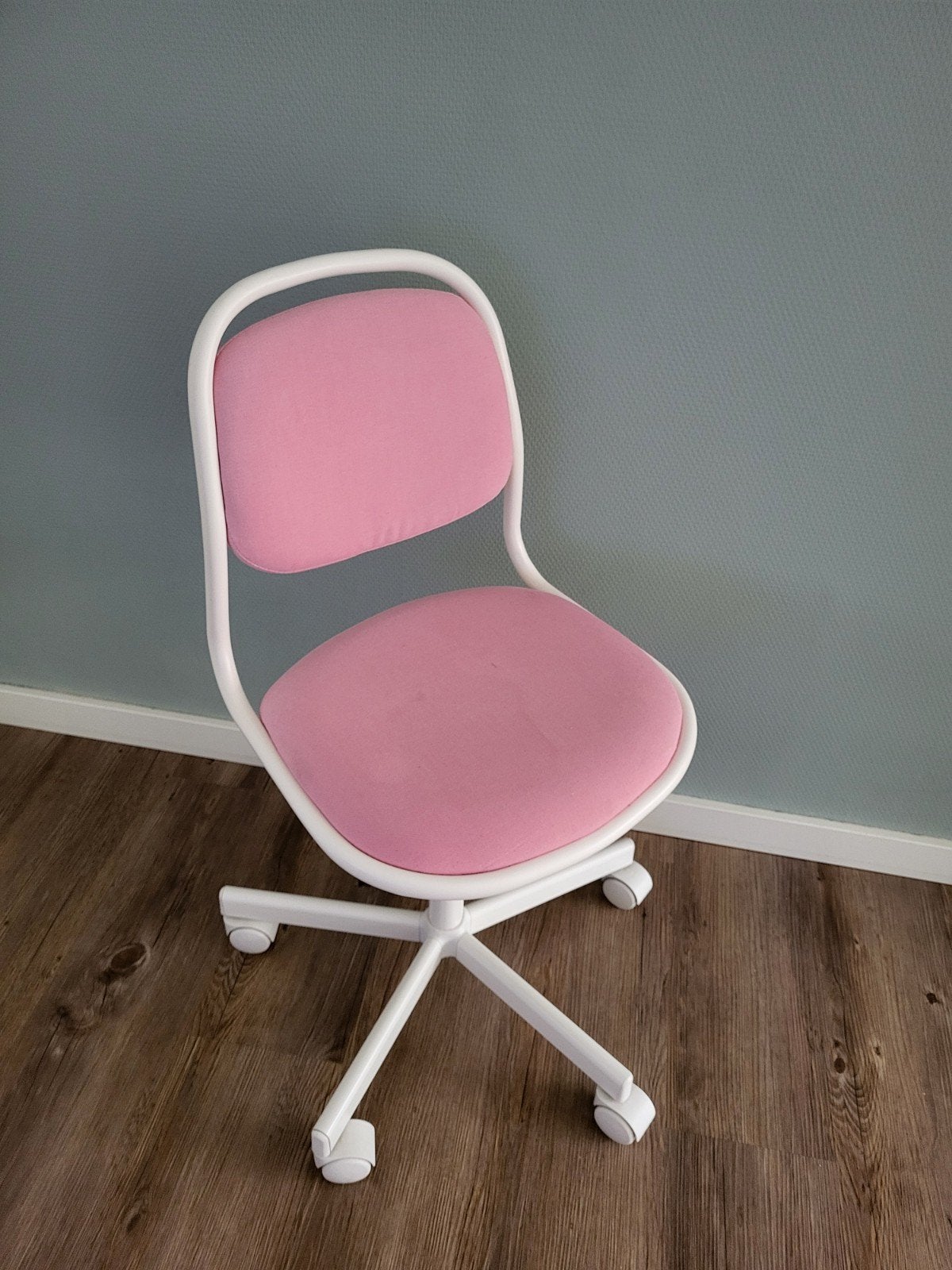 ÖRFJÄLL Kinderbureaustoel, wit/Vissle roze, Huis en Inrichting, Ophalen, Roze