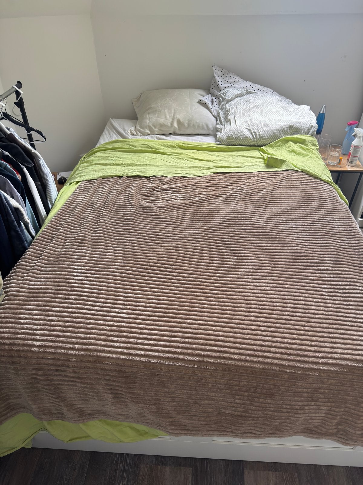 IKEA Bed met Opbergruimte aan 4 Zijden,onderhandelbaar., Wit, Tweepersoons, Zo goed als nieuw, Hout