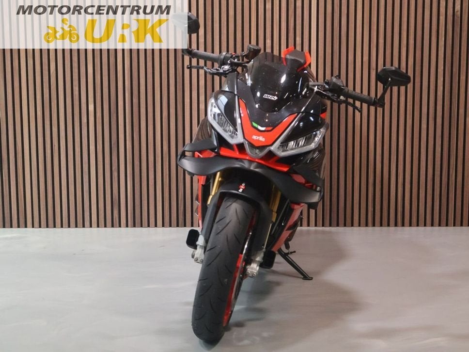 Aprilia TUONO V4 1100 E FACTORY APRC A TOUR (bj 2021), 2 cilinders, Motorrijbewijs A, Bedrijf, Onbekend