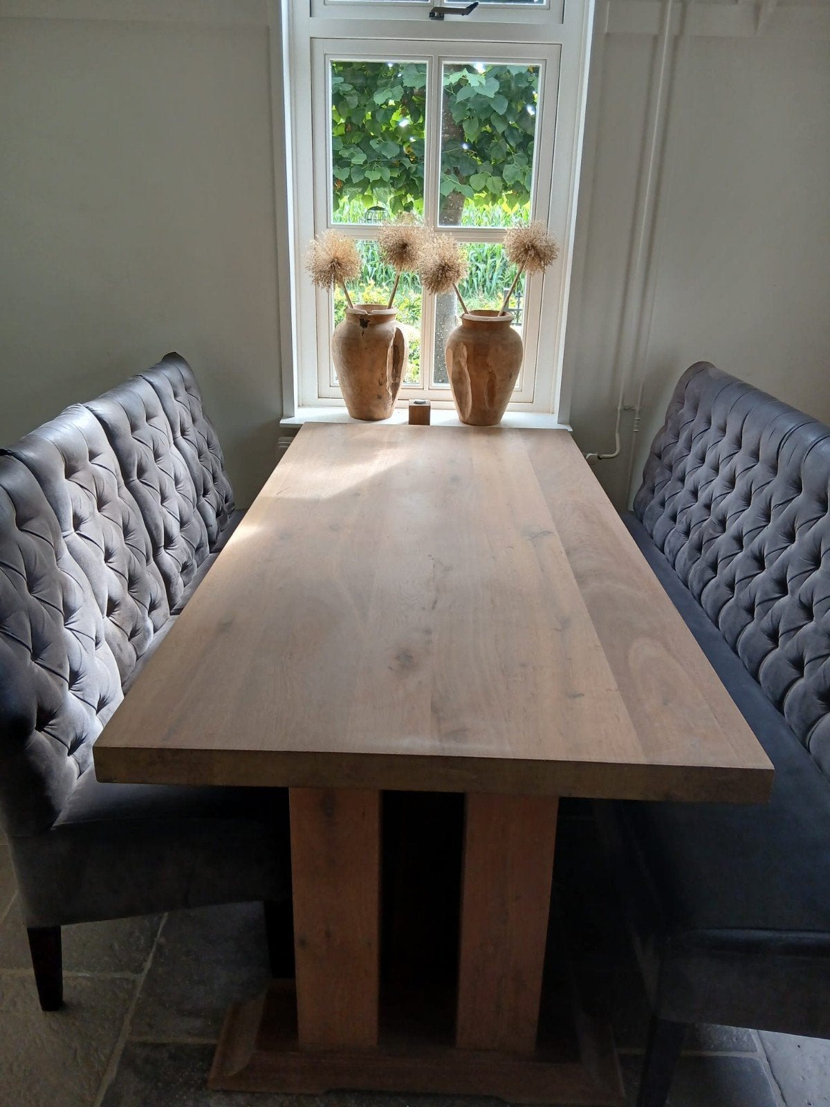 Gecapitonneerde eetkamerstoelen en bank te koop, Ophalen