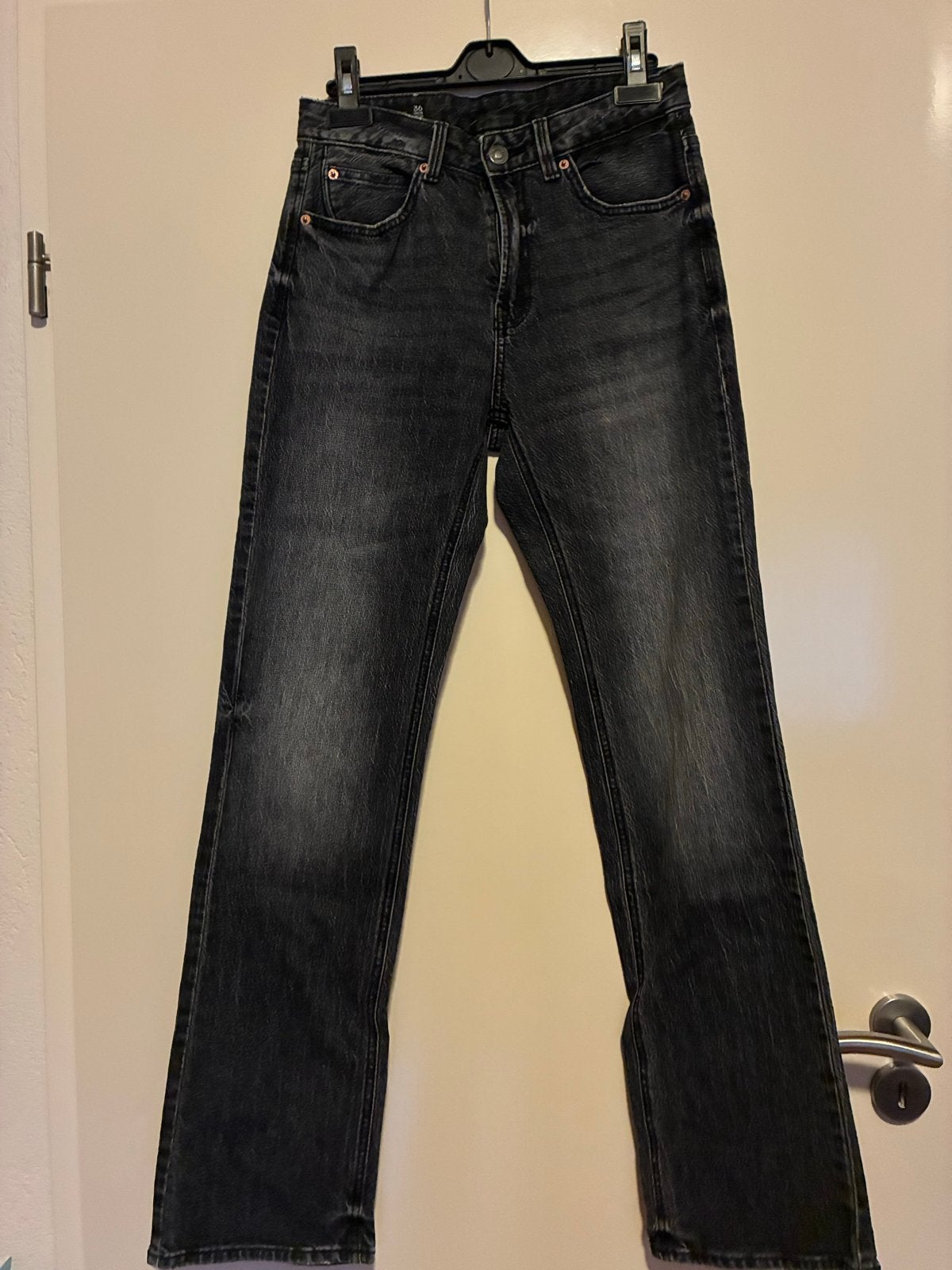 Stradivarius D98 Jeans - Maat 36, Ophalen of Verzenden, Zo goed als nieuw, Grijs, W28 - W29 (confectie 36)