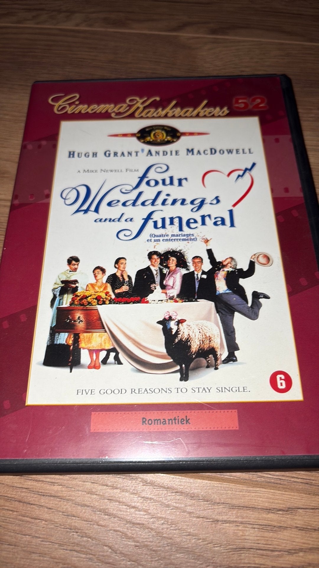 Four / 4 Weddings and a Funeral met Hugh Grant., Cd's en Dvd's, Vanaf 12 jaar, Ophalen of Verzenden, Zo goed als nieuw, Actiekomedie