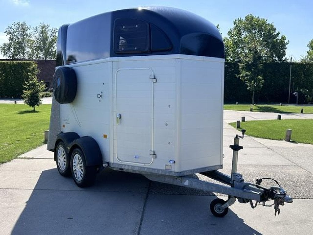 Humbaur VOL aluminium zadelkamer 2 paards, Dieren en Toebehoren, Paarden en Pony's | Trailers en Aanhangwagens, Gebruikt, Aluminium