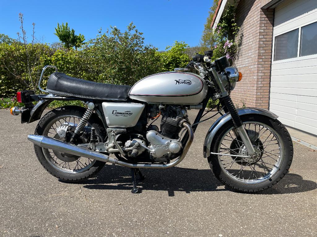 Norton commando, Motoren, 2 cilinders, Motorrijbewijs A, Gebruikt, Meer dan 35 kW