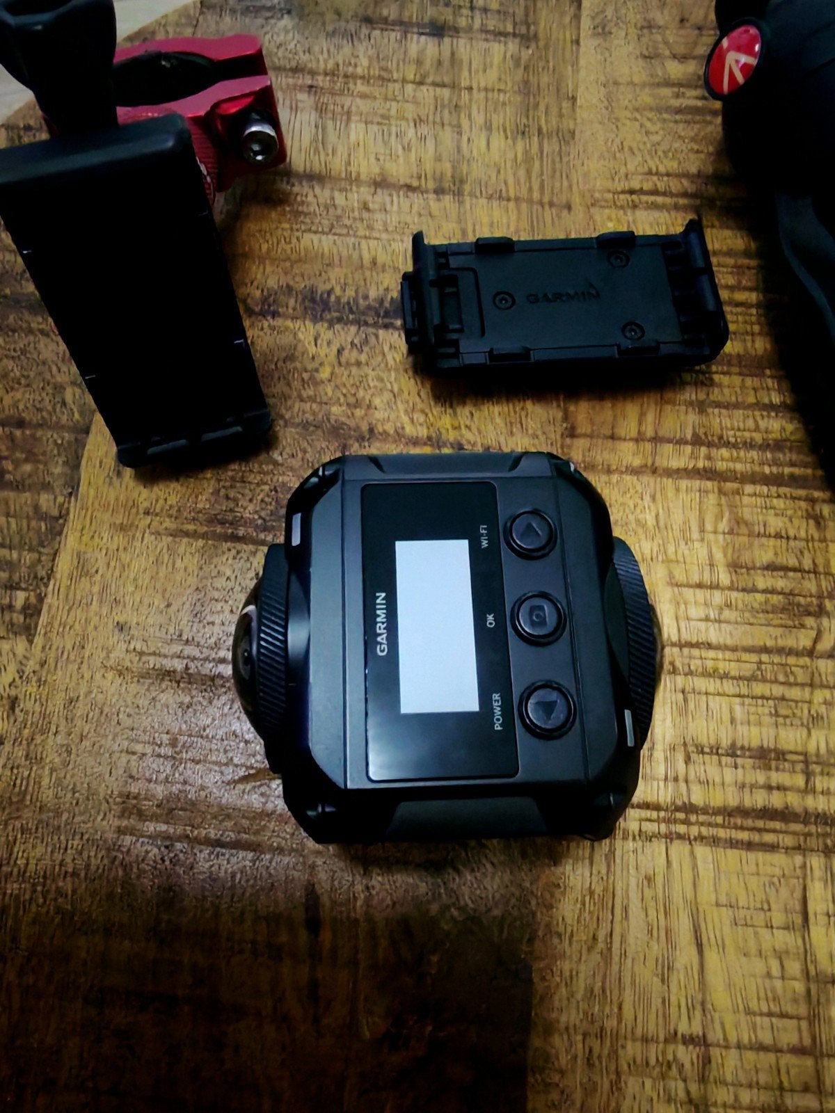 Garmin VIRB 360 Camera 5.7K/30fps met 4K stabilisatie, Ophalen of Verzenden, Zo goed als nieuw