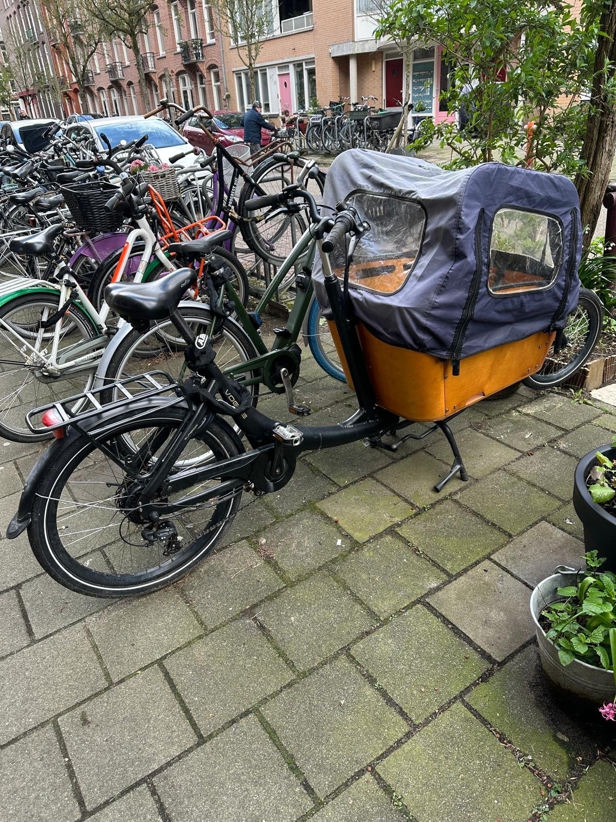 Elektrische Vogue Superior bakfiets met regenhuif, Overige merken, Gebruikt, Elektrisch, Ophalen of Verzenden