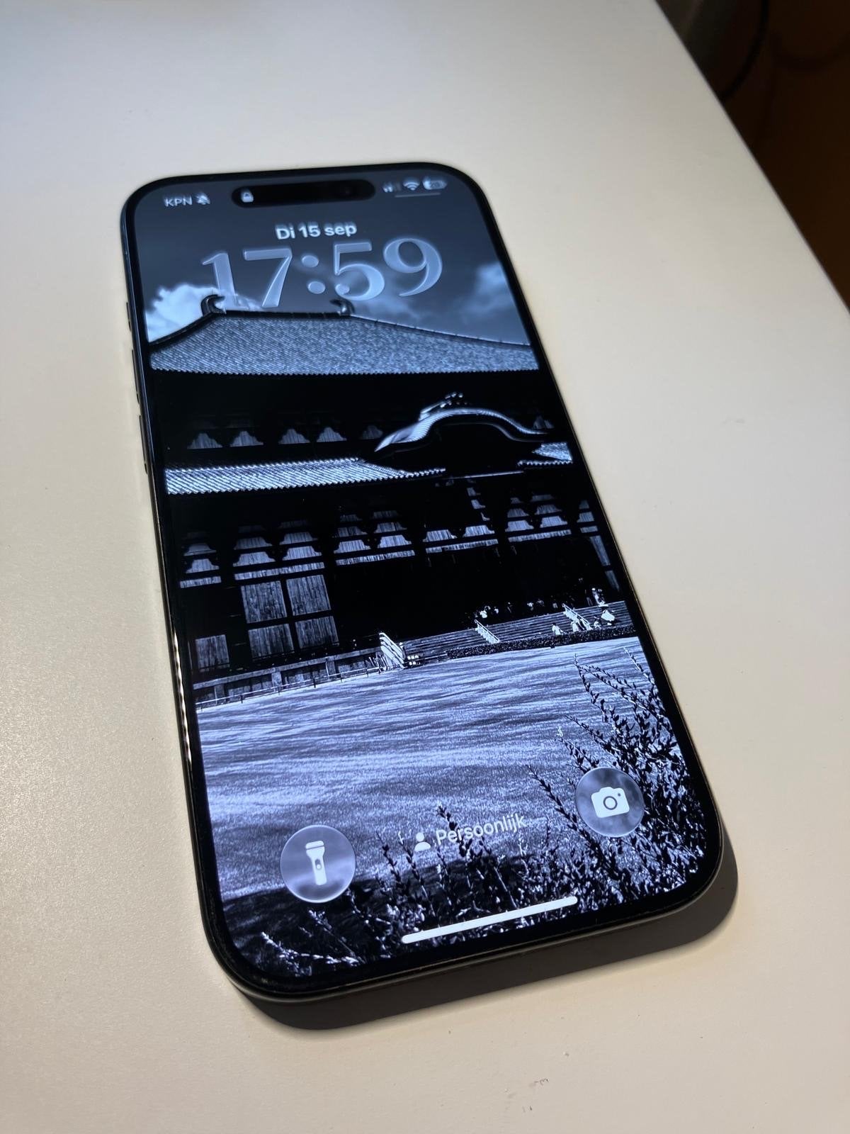Apple iPhone 15 Pro 128GB Zwart  89% - Zo goed als nieuw, 128 GB, 89 %, Zwart, Ophalen of Verzenden