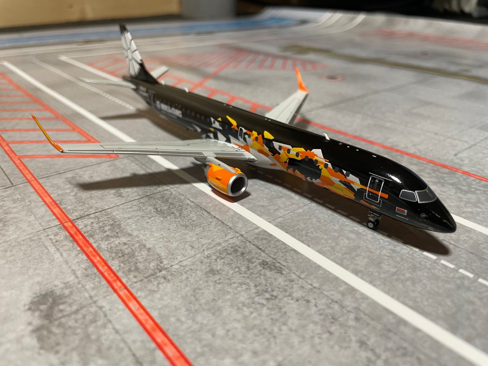 JC Wings Belavia Embraer E190 1/200, Ophalen of Verzenden, Nieuw, Schaalmodel