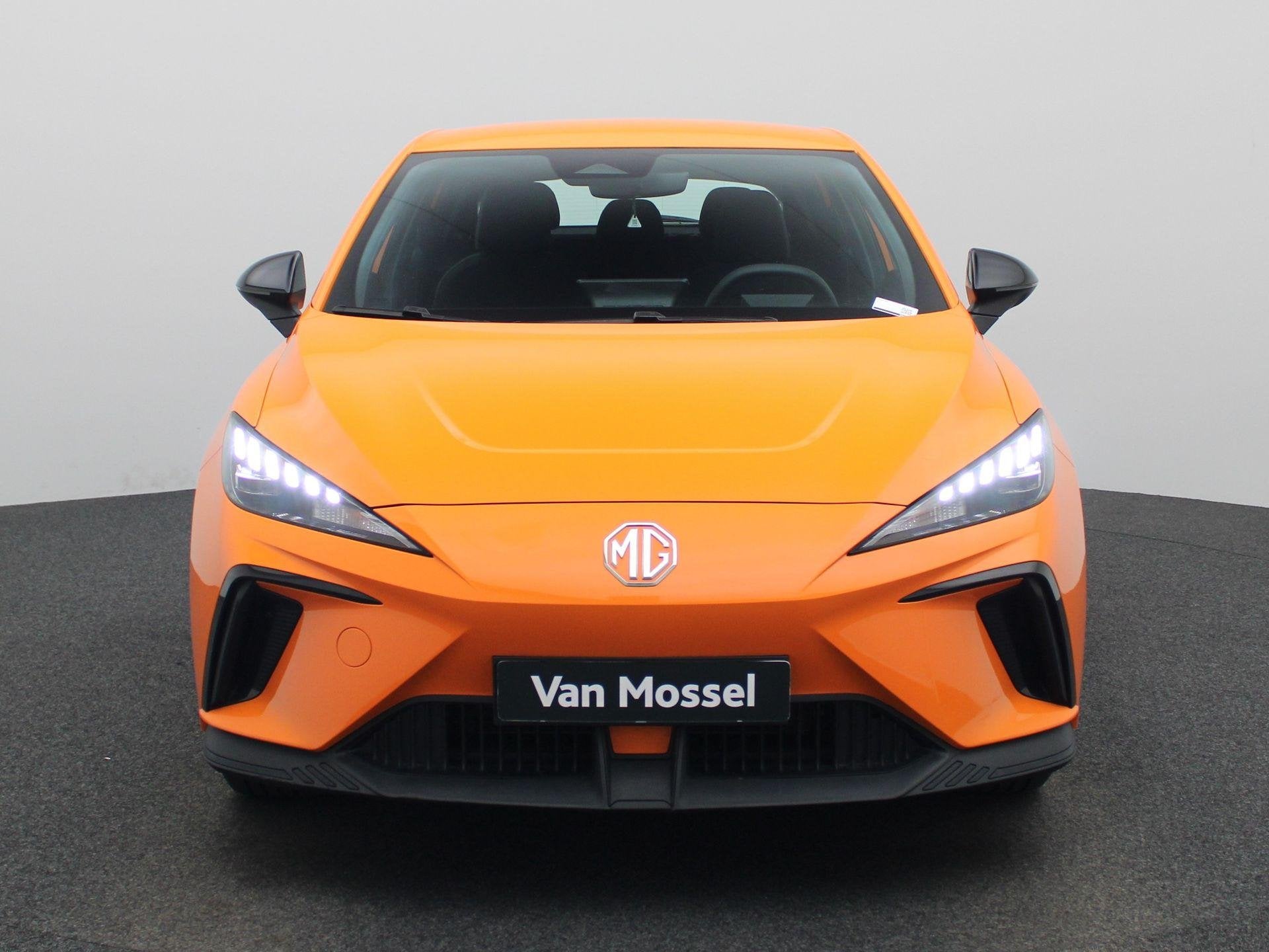 MG MG4 51 kWh Standard | PARKEERSENSOREN | CLIMATE CONTROL |, Auto's, Automaat, 12 maanden, Gebruikt, Overige kleuren