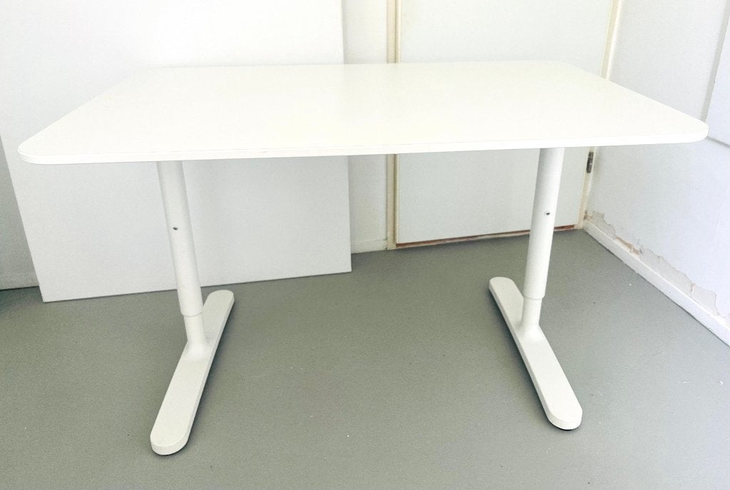 wit bureau Bekant (Ikea), Ophalen, Overige typen, 120 cm, Zo goed als nieuw