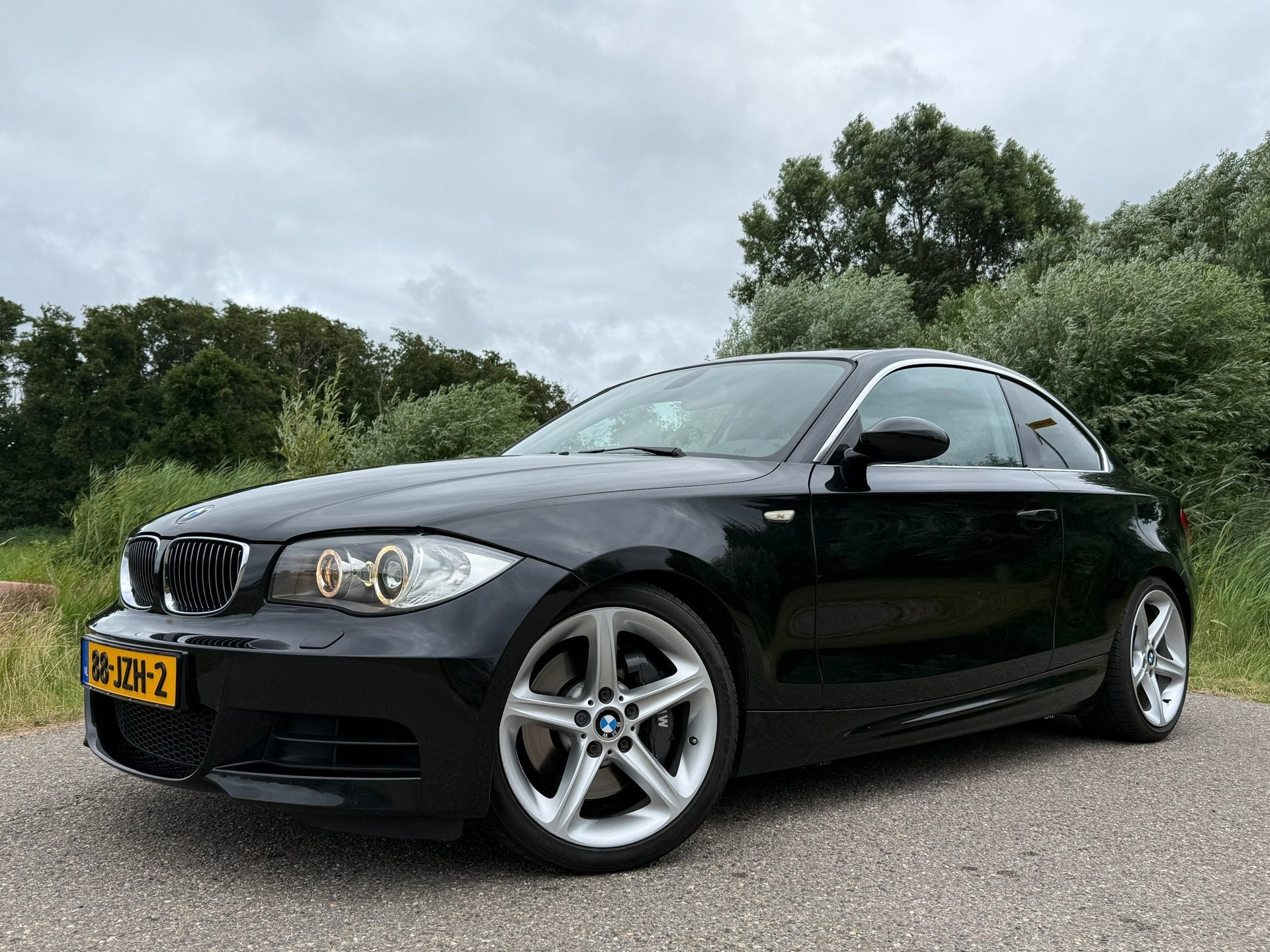 BMW 1-serie Coupé 135i High Executive | Origineel NL | Hand, Auto's, 1-Serie, Dealer onderhouden, Achterwielaandrijving, Gebruikt