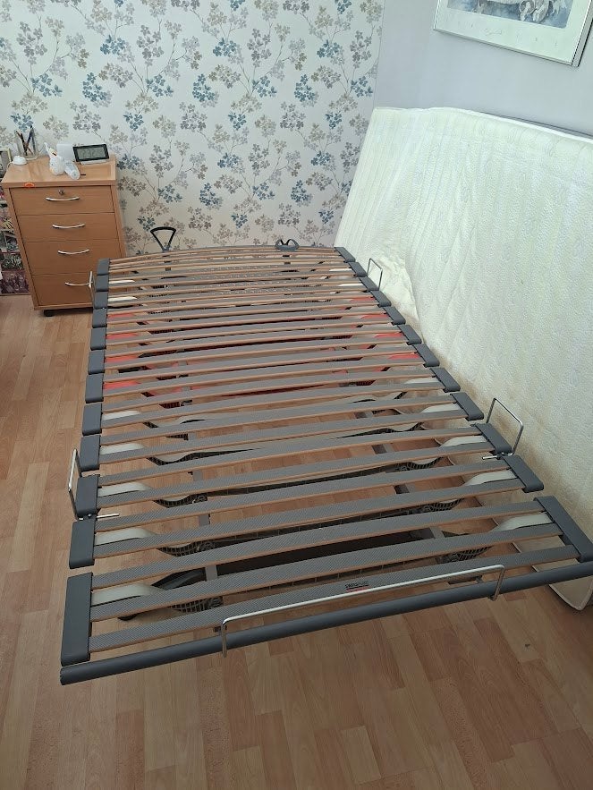 Swissflex bed 120x200 met koudschuimmatras, Ophalen, Overige materialen, Twijfelaar, 120 cm