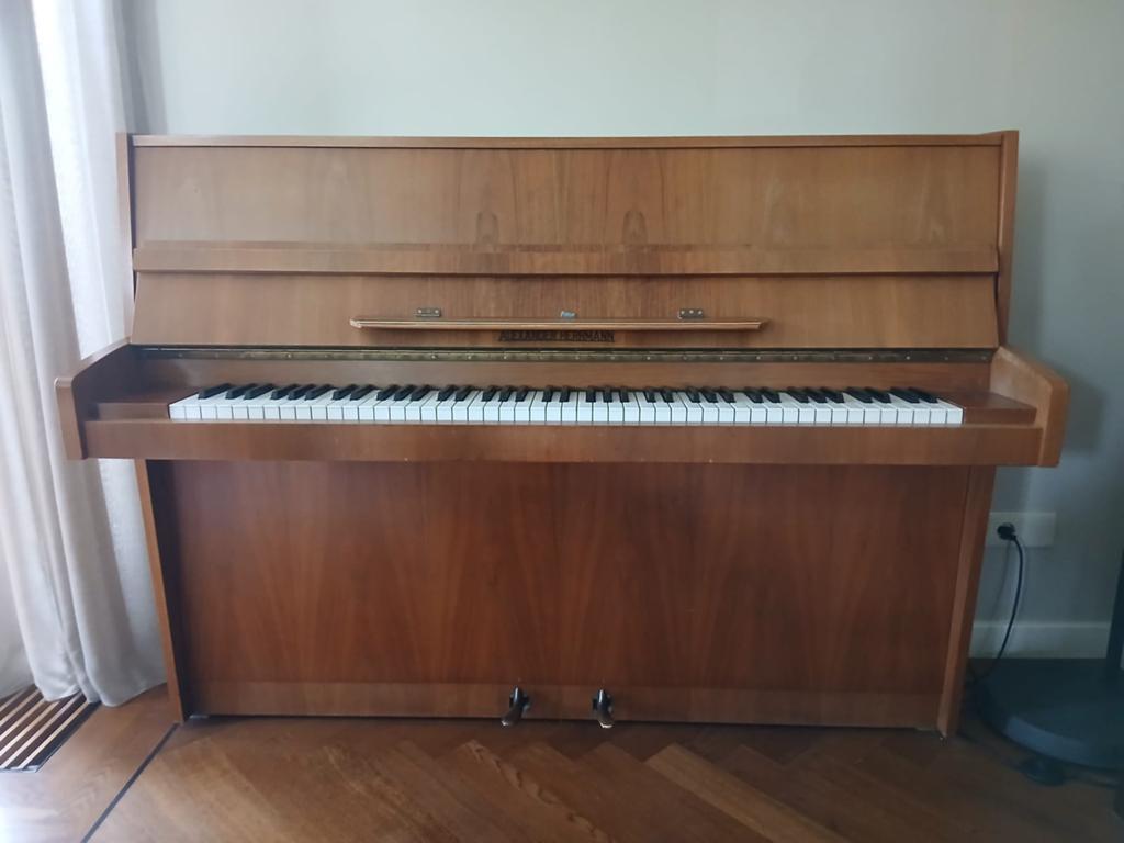 Piano Alexander Herrmann, Muziek en Instrumenten, Piano's, Ophalen, Zo goed als nieuw