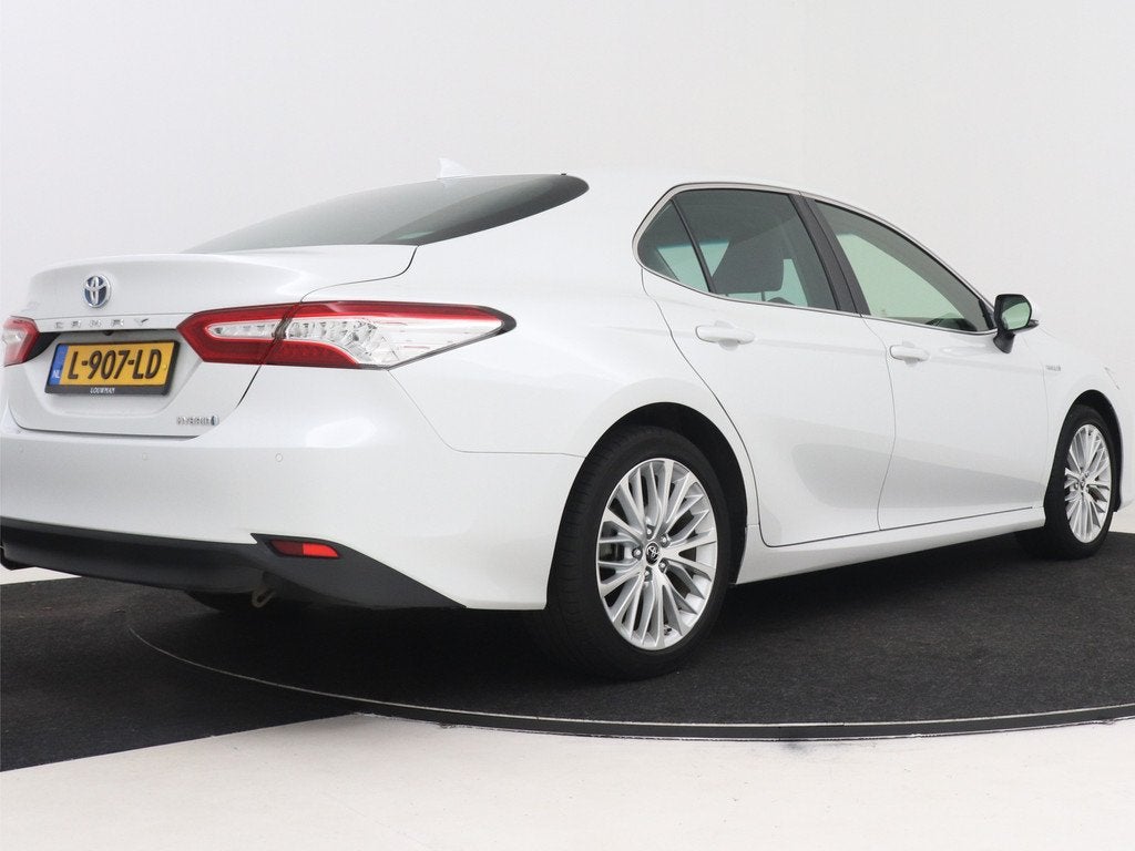 Toyota Camry 2.5 Hybrid Executive | Dodehoekdetectie | Stoel, Auto's, Toyota, 12 maanden, Gebruikt, 4 cilinders, Bedrijf
