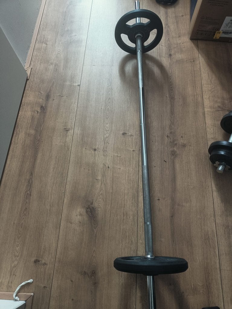 Domyos halterstang met 2x5kg gummi halterschijven, Ophalen, Zo goed als nieuw, Krachtstation