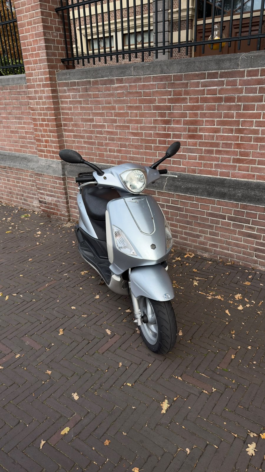 Piaggio Fly 2T 2011 | Mag in Milieuzone | Weinig KM, Ophalen, Gebruikt, Overige typen, Piaggio