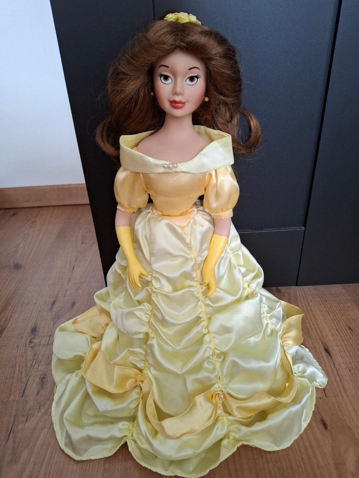 Disney Princess Porcelain Doll Belle (No: 41676) – Porselein, Ophalen of Verzenden, Zo goed als nieuw, Pop