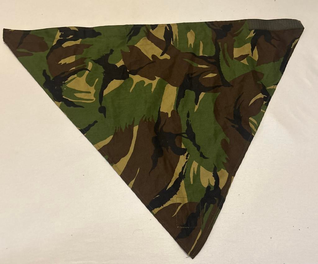 4 Nederlandse stof sjaals camouflage, Ophalen of Verzenden, Landmacht, Nederland