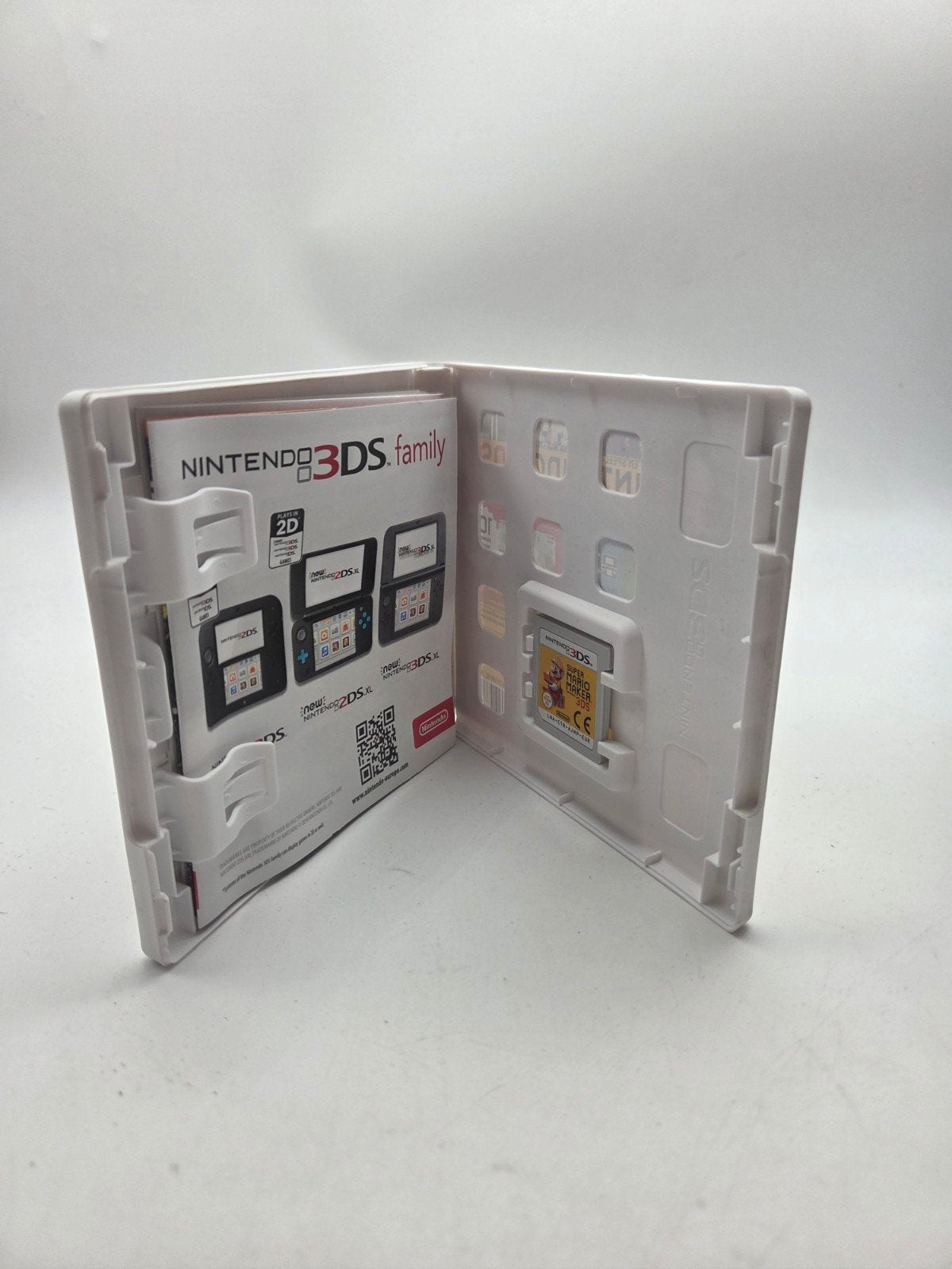 Super Mario Maker 3DS - Nintendo Selects, Spelcomputers en Games, Games | Nintendo 2DS en 3DS, Nintendo, Online, 1 speler, Zo goed als nieuw