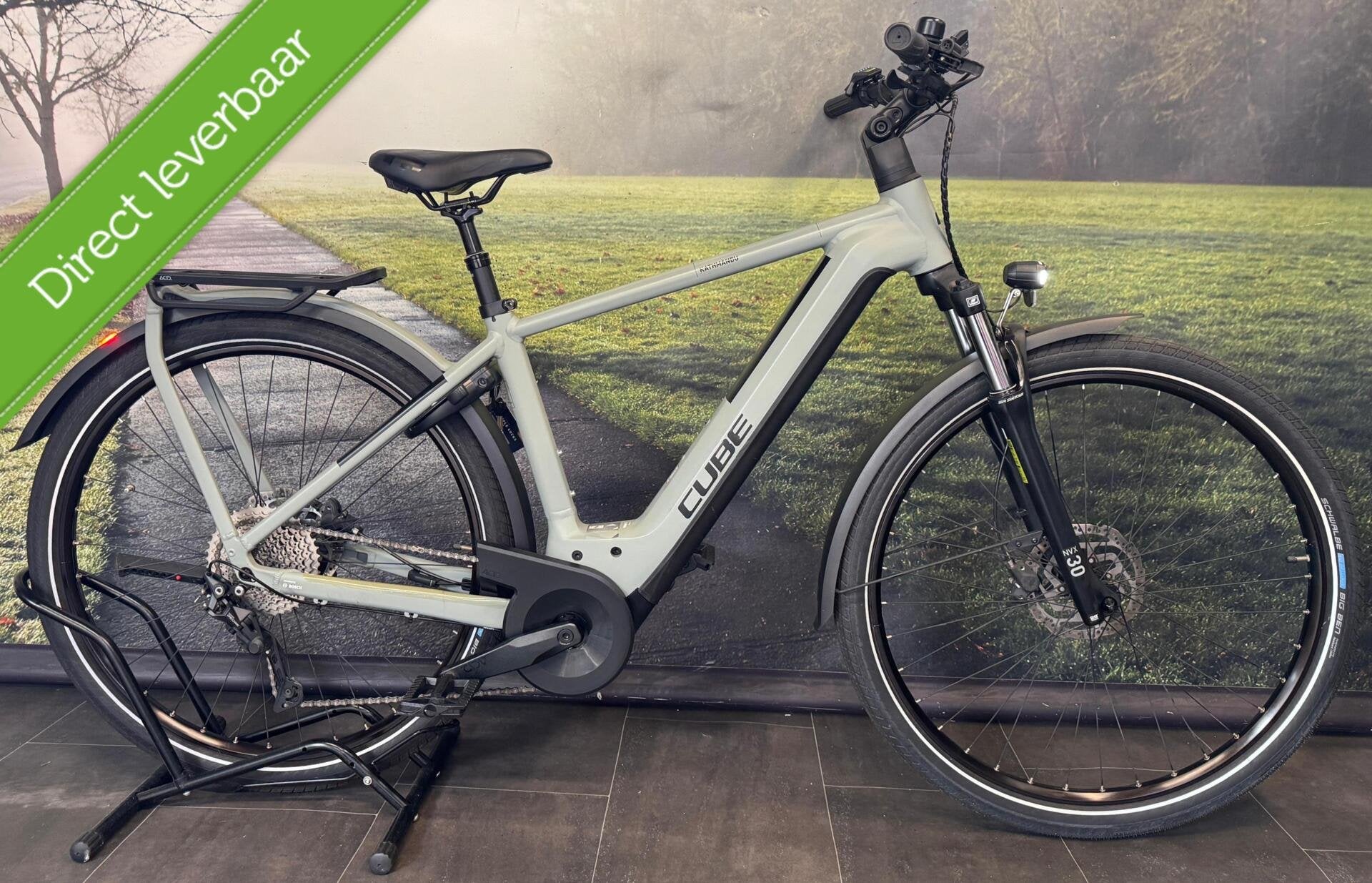 DEMO Cube Kathmandu Electrische fiets - Bosch CX Middenmotor, Fietsen en Brommers, Elektrische fietsen, Zo goed als nieuw, 47 tot 51 cm