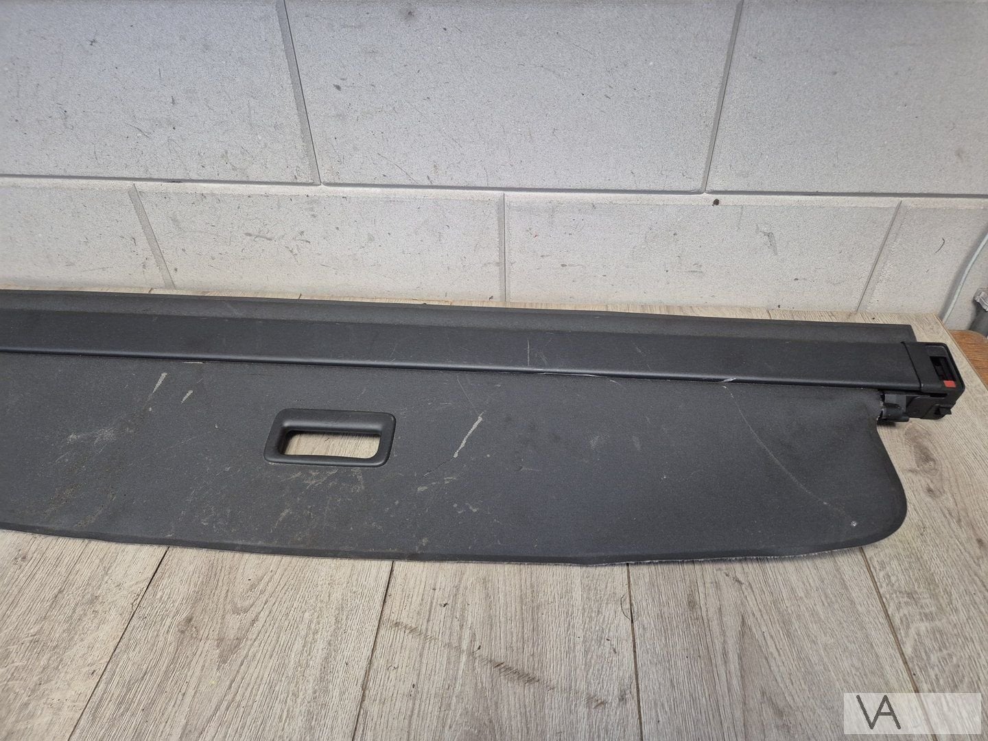 Volvo XC60 2009 - 2017 rolhoes bagage rollo hoedenplank €100, Gebruikt, -, -, Ophalen of Verzenden