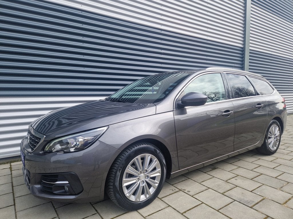 Peugeot 308 SW 1.2 PureTech Allure, Climatronic, PDC, Topsta, Voorwielaandrijving, Stof, Gebruikt, 1199 cc