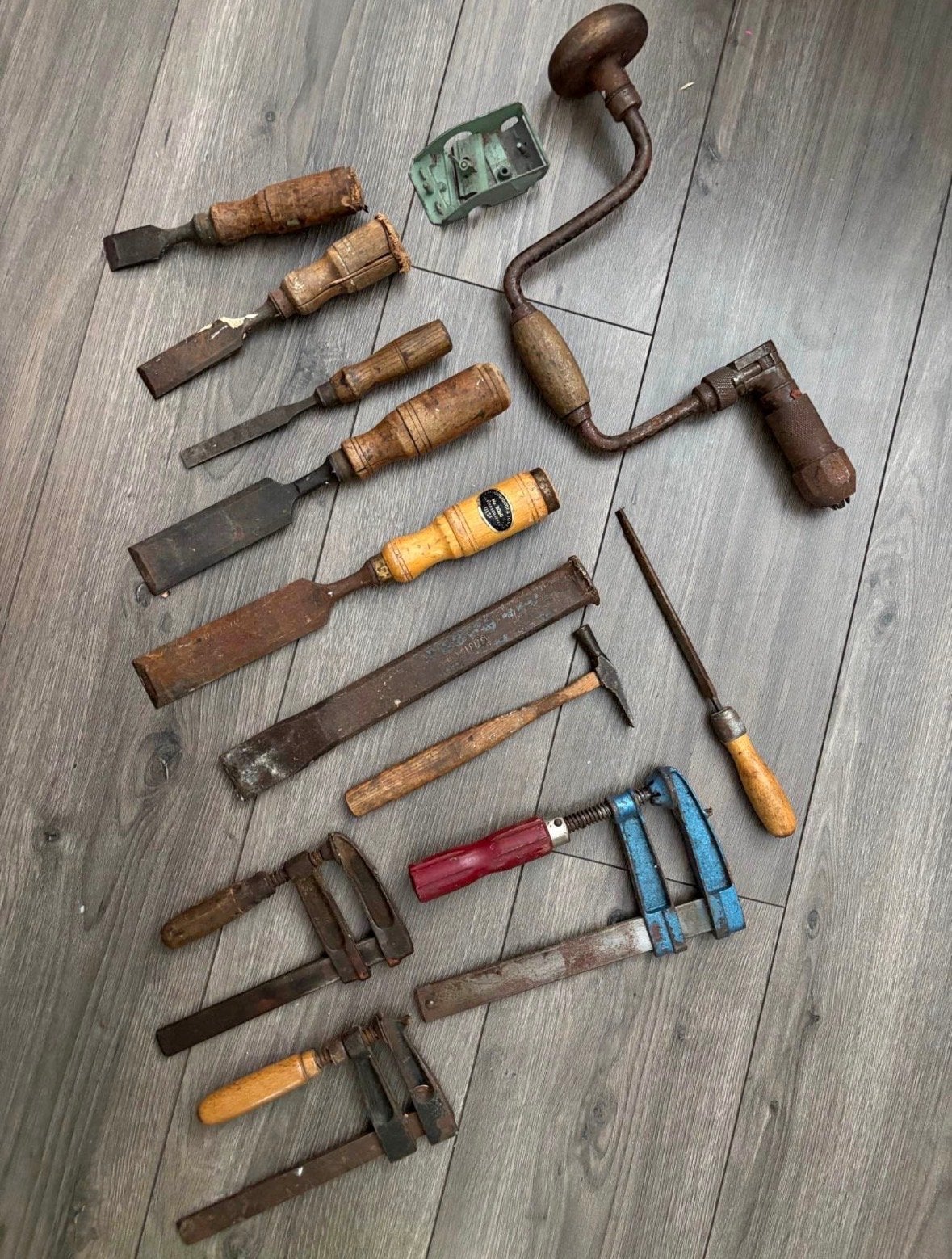 Partij oud gereedschap voor de liefhebber, Ophalen