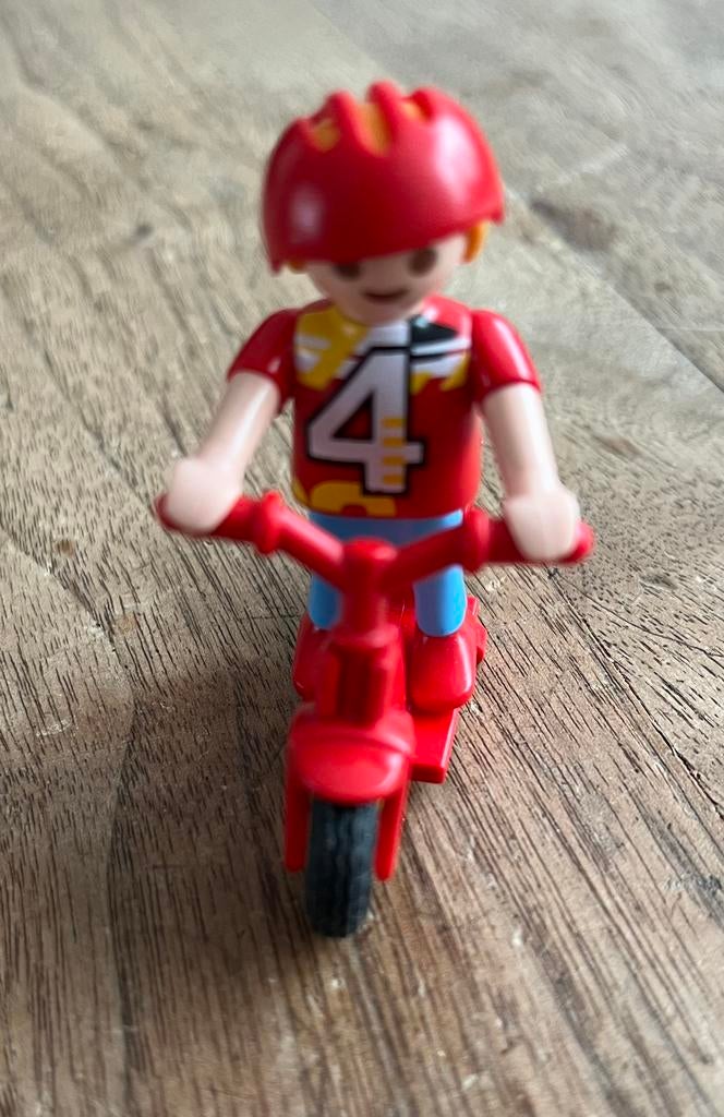 Playmobil jongen met step 6805, Kinderen en Baby's, Speelgoed | Playmobil, Ophalen, Gebruikt