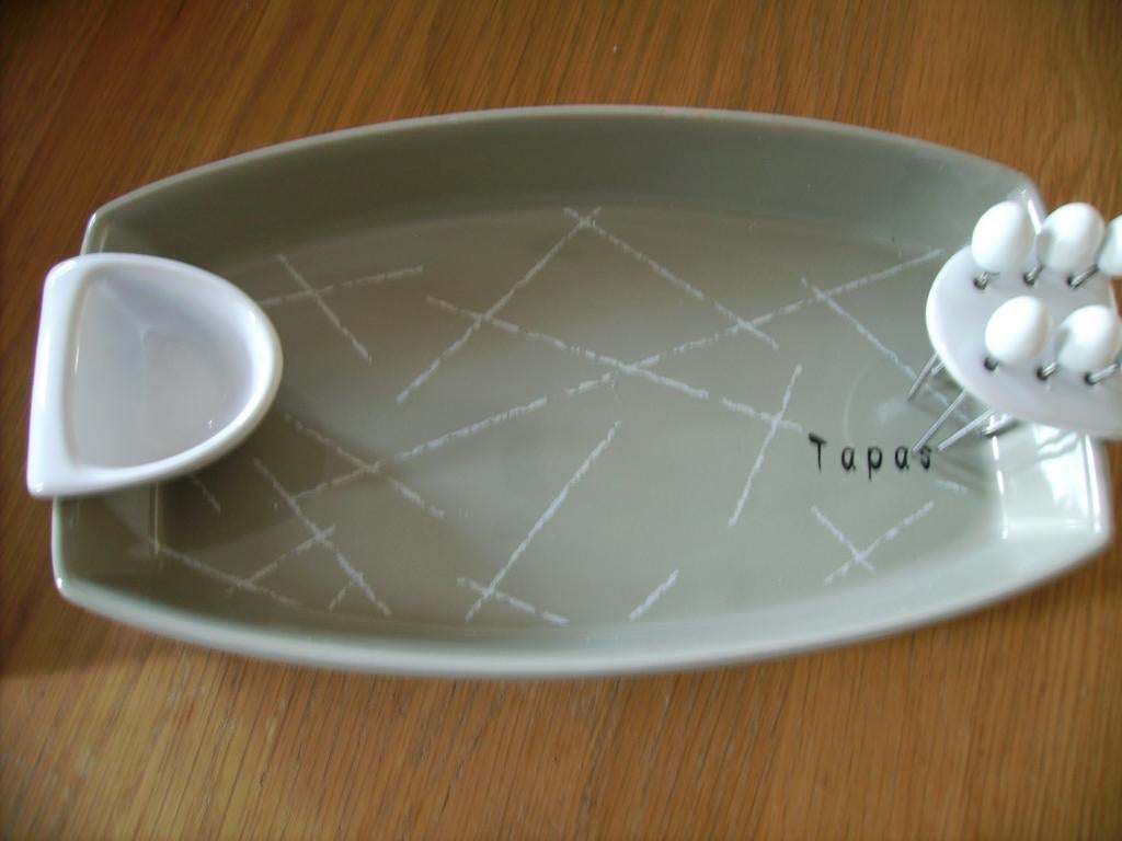 tapasset Toledo, Nieuw, Ophalen of Verzenden, Schaal of Schalen, Overige stijlen