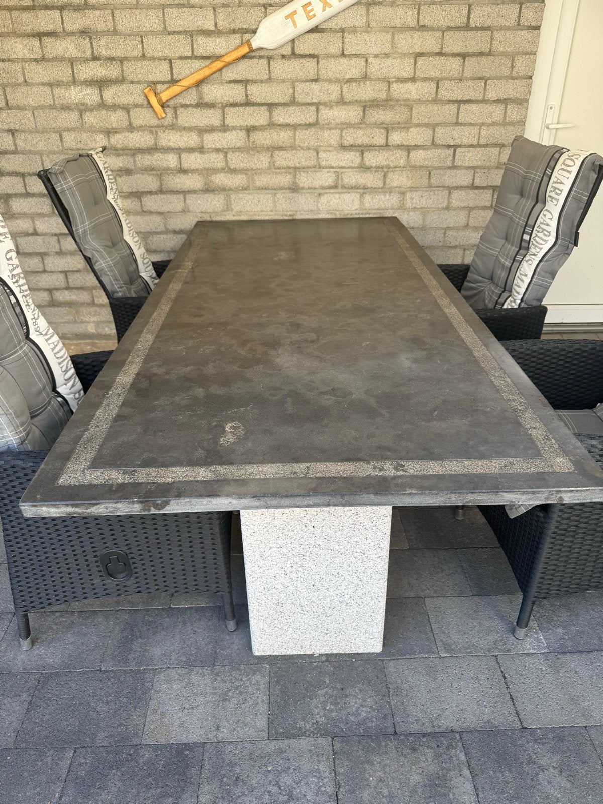Hardstenen tuintafel met granieten poten, Ophalen, Gebruikt, Rechthoekig, Overige materialen