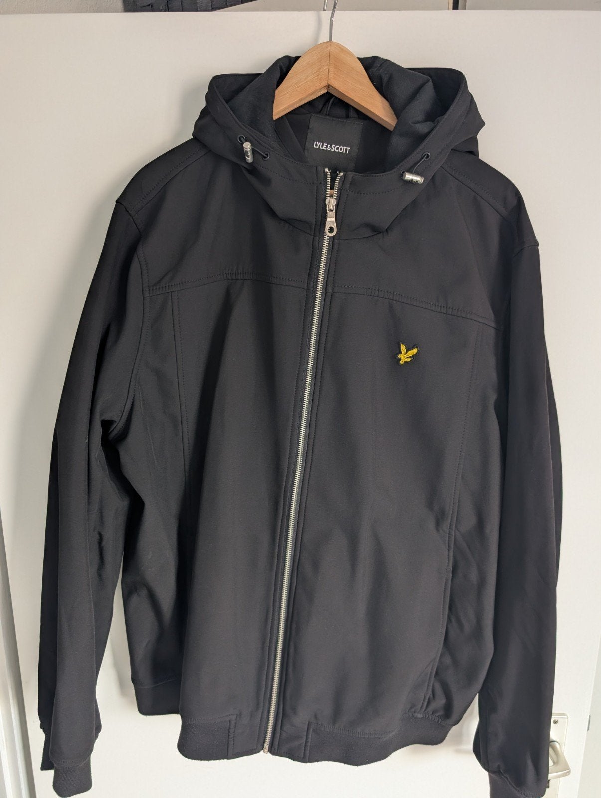 Lyle & Scott Zwarte softshell Jas met CapuchonXXL, Kleding | Heren, Jassen | Zomer, Maat 52/54 (L), Zwart, Ophalen of Verzenden