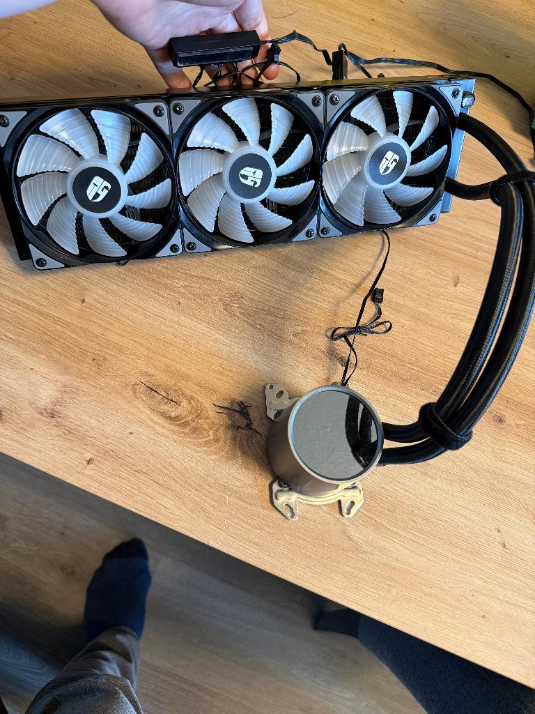 AIO CPU waterkoeler | DeepCool Castle 360RGB V2, Computers en Software, Computerkoelers, Ophalen, Gebruikt, Waterkoeling