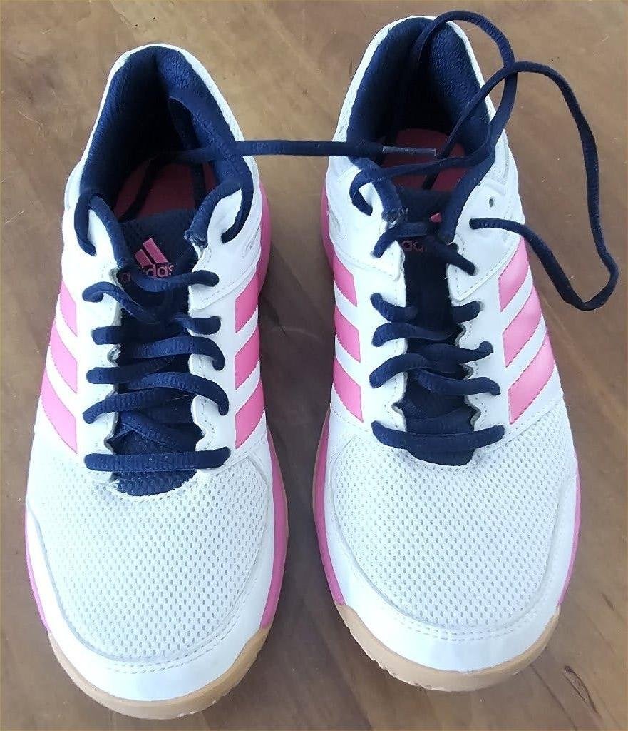 Adidas sportschoenen - 37,5, Sport en Fitness, Ophalen of Verzenden, Zo goed als nieuw, Schoenen