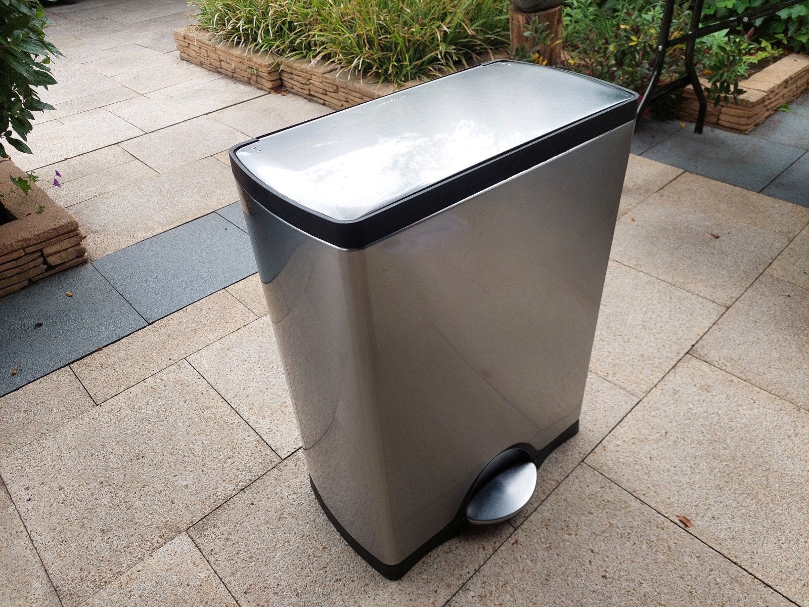 Simplehuman prullenbak met pedaal en 2 vakken, 50 – 75, Gebruikt, Met pedaal, 40 liter of meer