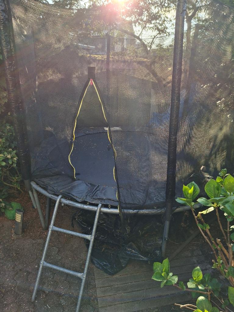 Trampoline in goede staat, Ophalen, Gebruikt