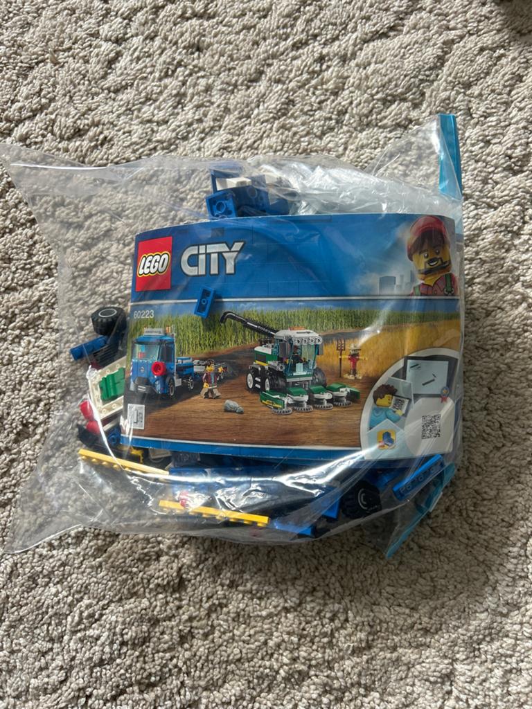 Lego City 60223 Harvester Transport met instructies, City, Lego, Ophalen of Verzenden, Zo goed als nieuw