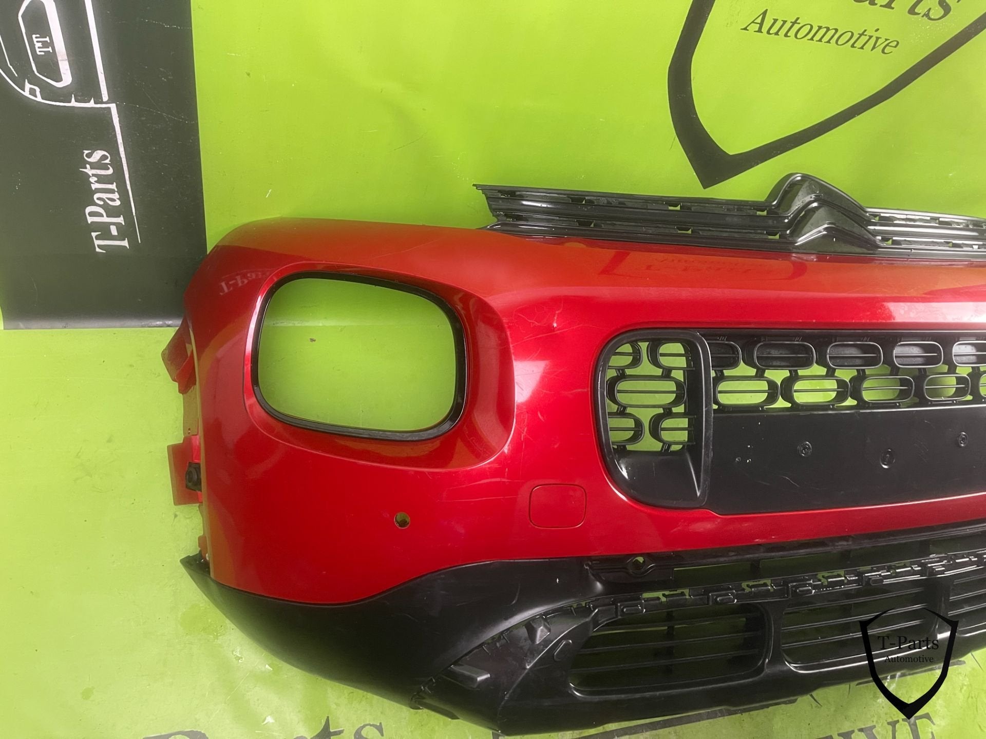 citroen c3 aircross voorbumper bumper grille rooster gril, Gebruikt, Citroën, Stellantis N.V., Ophalen of Verzenden