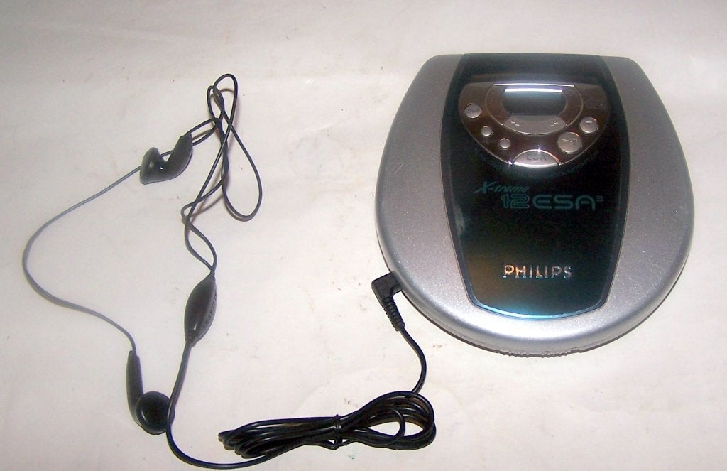Philips X-treme 12ESA3 Discman met oortjes. Izgs., Ophalen of Verzenden, Discman