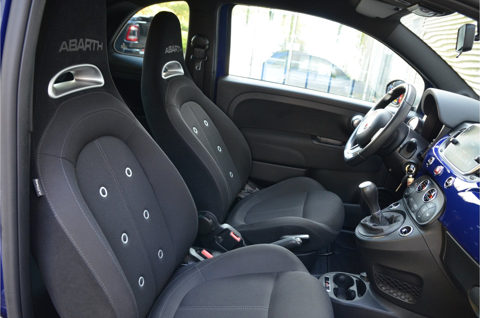 Fiat 500 1.4 T-Jet Abarth 595 1e Eigenaar! Nw Michelin bande, Voorwielaandrijving, 4 cilinders, Alcantara, Parkeersensor