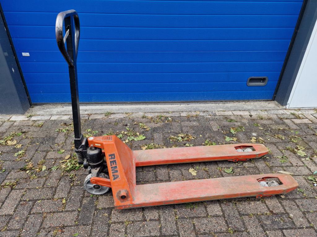 Te koop, palletwagen, pompwagen 2000kg., Doe-het-zelf en Verbouw, Transportwagens, 100 liter of meer, Ophalen, Transportkar
