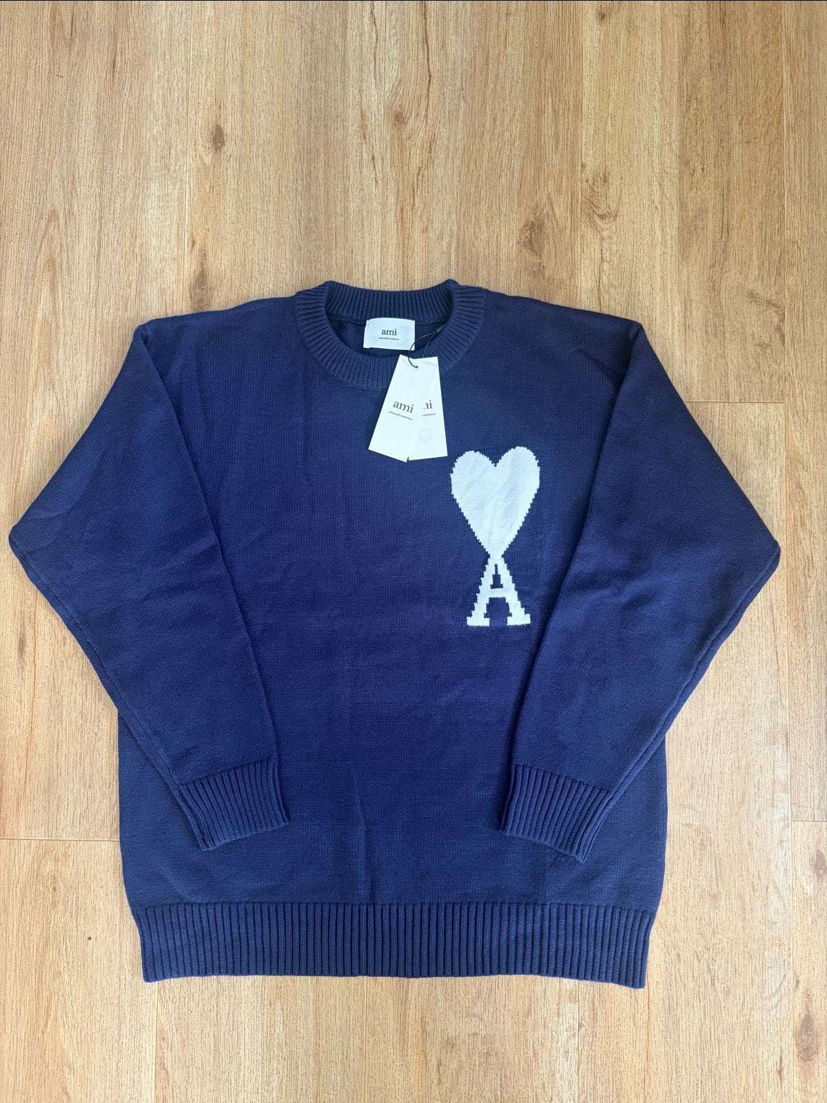 AMI Paris Trui Donkerblauw met Wit Logo - Maat M (Nieuw), Ophalen of Verzenden, Nieuw, Maat 48/50 (M), Blauw