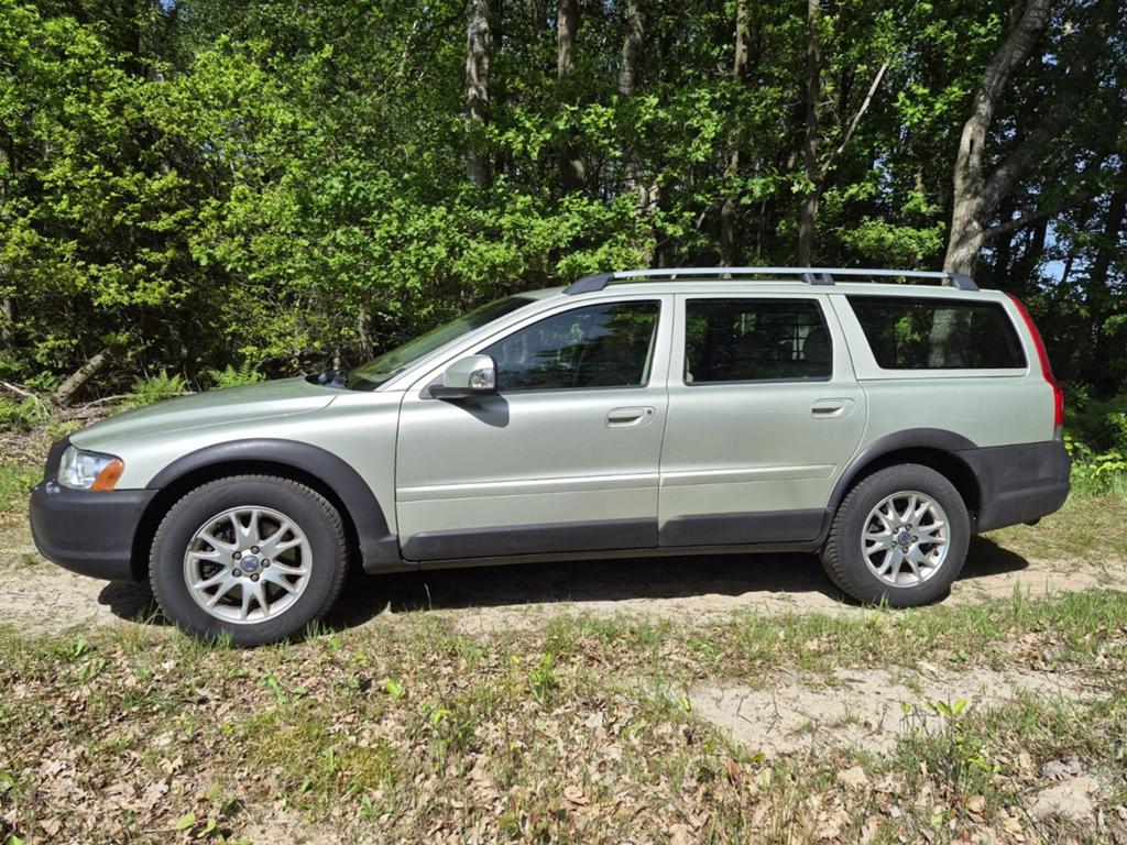 Volvo XC70 2.4 D5 AWD Geartronic 2006 Groen, Auto's, Volvo, Particulier, XC70, ABS, Airbags, Airconditioning, Bluetooth, Centrale vergrendeling