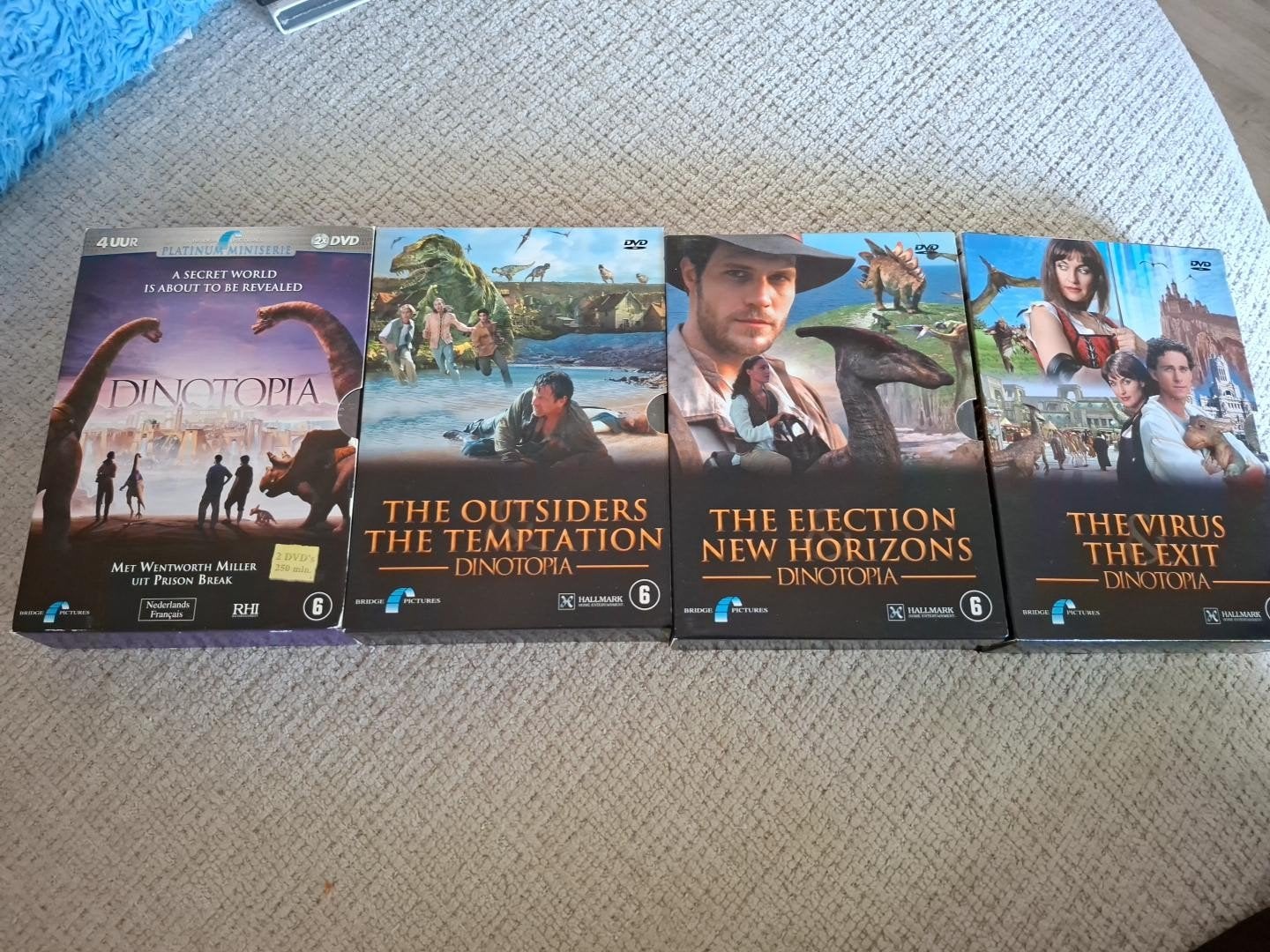 Dinotopia DVD Boxset - Complete Serie, Nederlands, Ophalen of Verzenden, Zo goed als nieuw, Vanaf 6 jaar